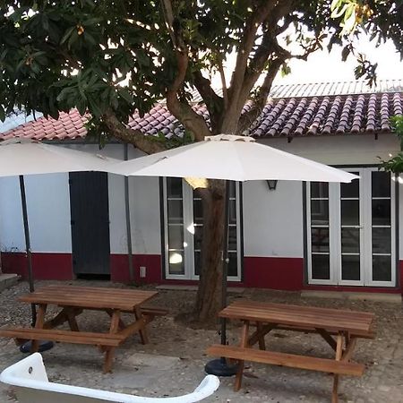 Casa Dos Ingleses Coruche Bagian luar foto